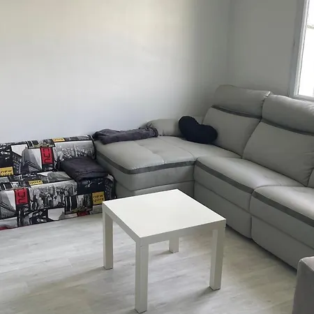 Grand Appartement Lumineux Apartamento *